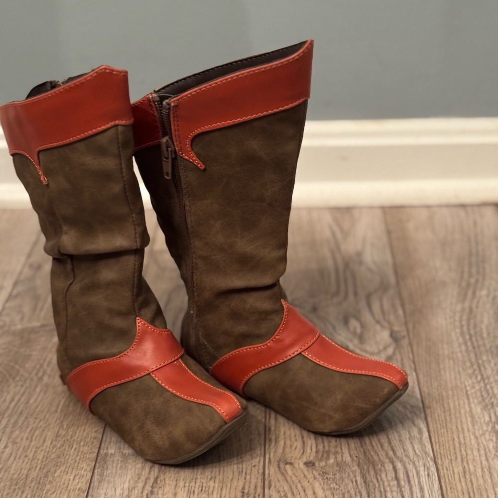 Disney Raya boots ￼